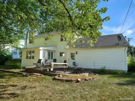 2496 Ketzler Dr, Flint, MI 48507 - #3