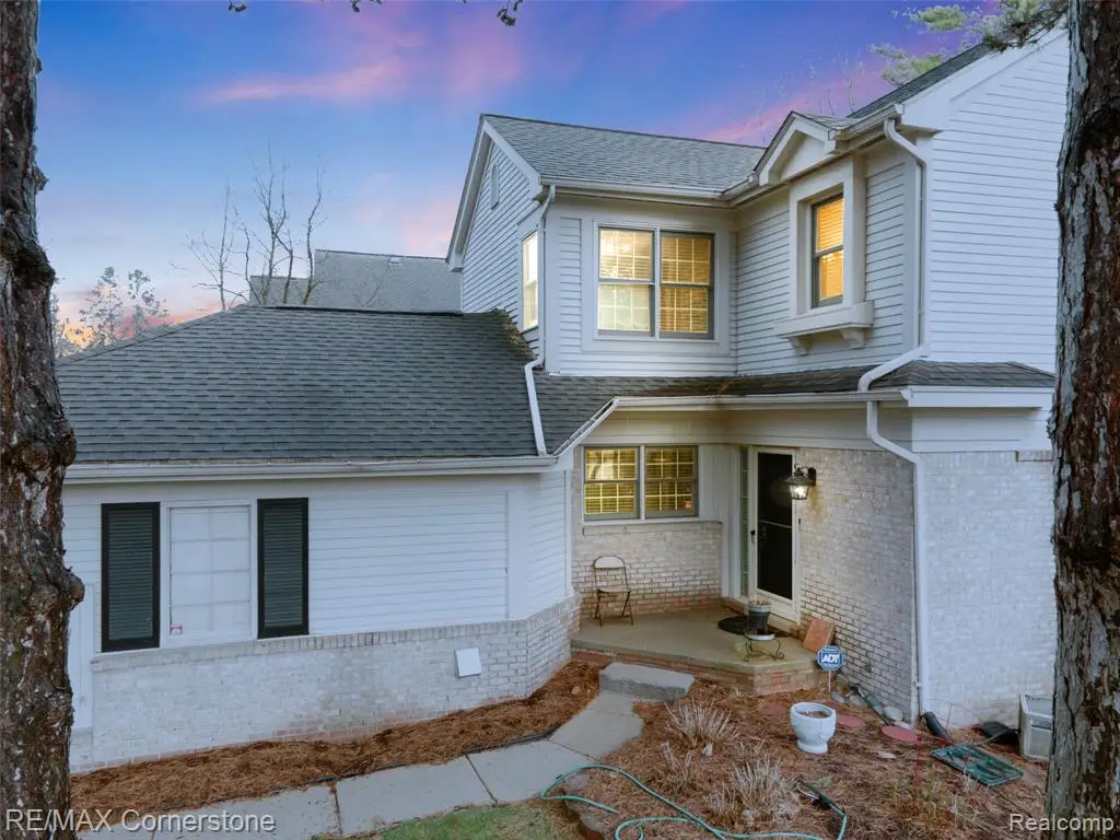 7632 Danbury Circle, West Bloomfield, MI 48322 - #1