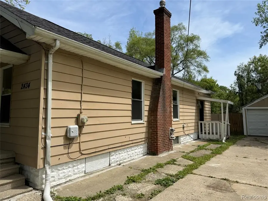 2434 Thornton, Flint, MI 48504 - #2