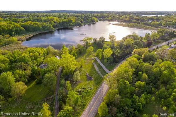 Lot 18 VL Golf Club, Howell, MI 48843