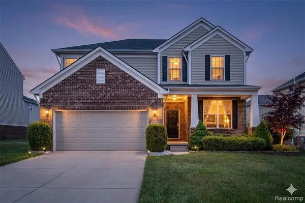 29926 Autumn Gold, New Hudson, MI 48165