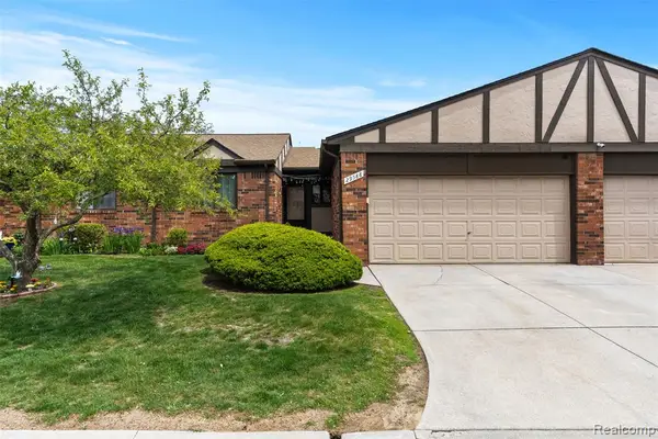 29588 Sycamore, Warren, MI 48092