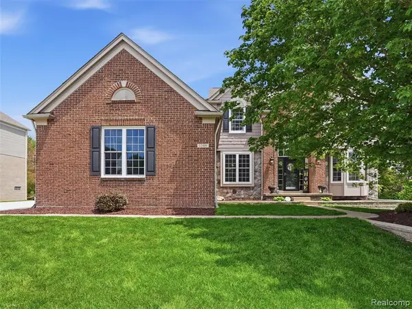 1209 Miners, Rochester, MI 48306
