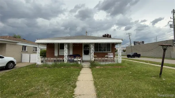 24104 Hass, Dearborn Heights, MI 48127