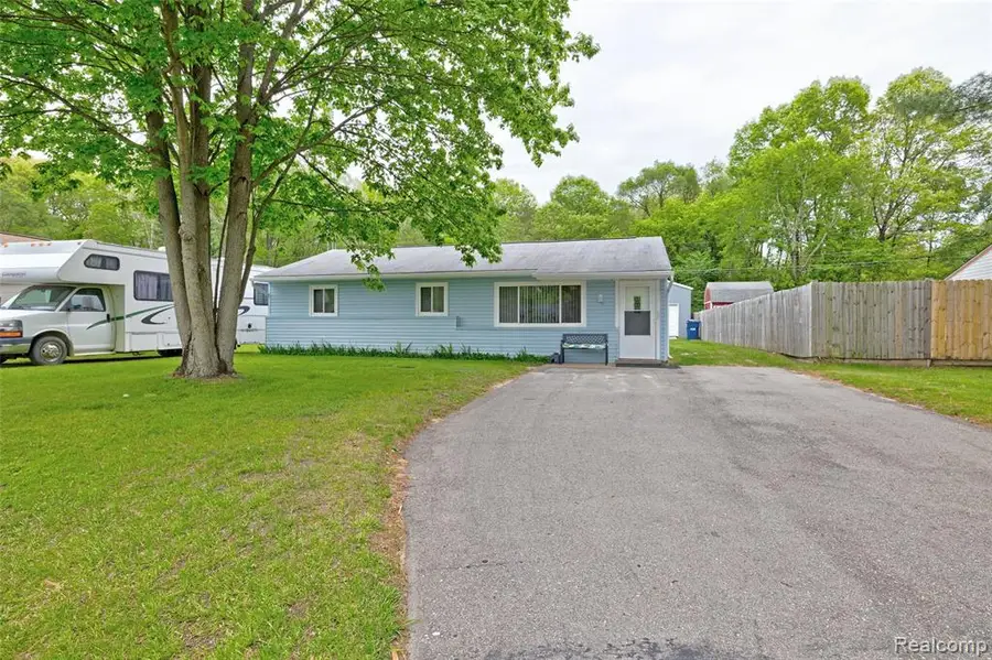 1601 Michael, Ortonville, MI 48462 - #3