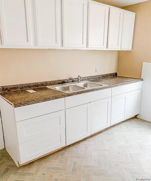 9154 Wayburn, Detroit, MI 48224 - #2