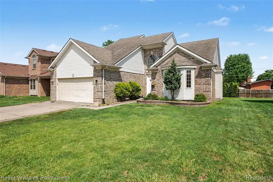 33180 Glengary, Sterling Heights, MI 48310 - #3