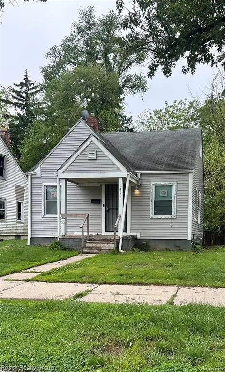 8451 Greenview, Detroit, MI 48228
