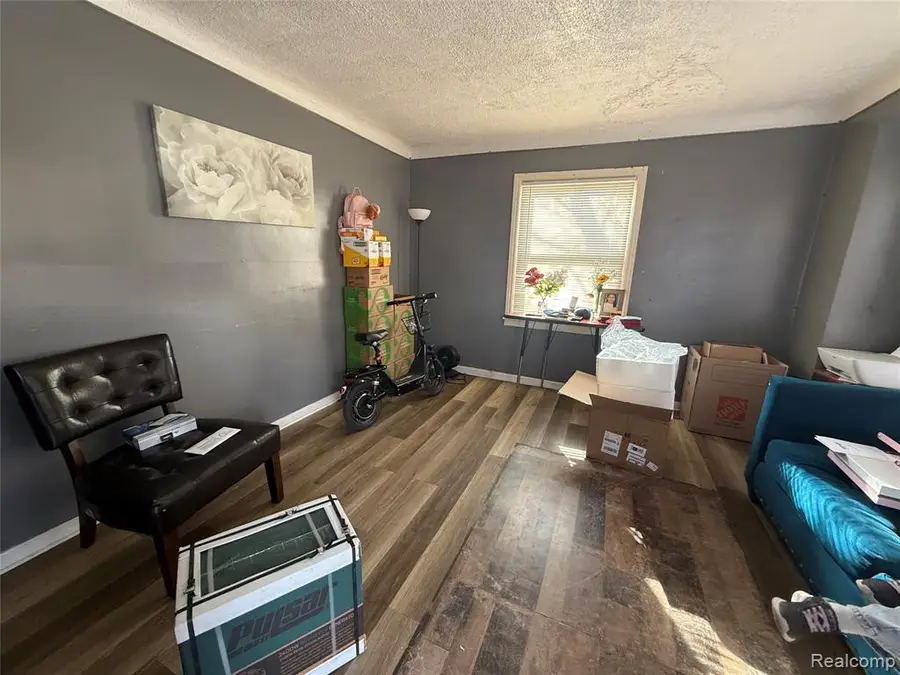 22341 Lyndon, Detroit, MI 48223 - #2