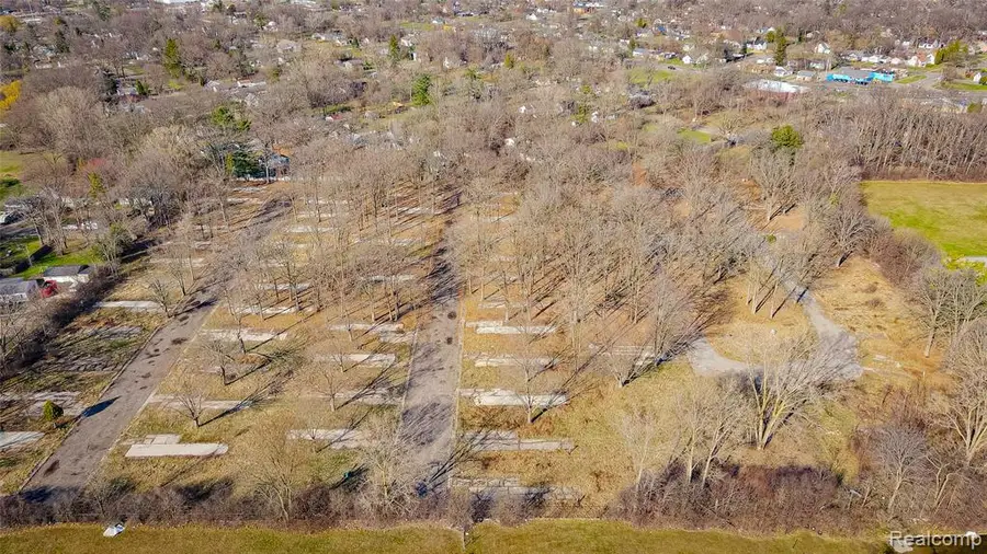 3073 W Dayton, Flint, MI 48504 - #3