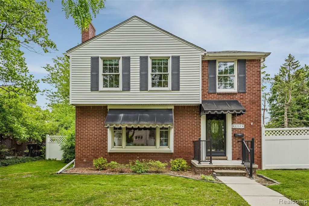2357 21st, Wyandotte, MI 48192 - #1