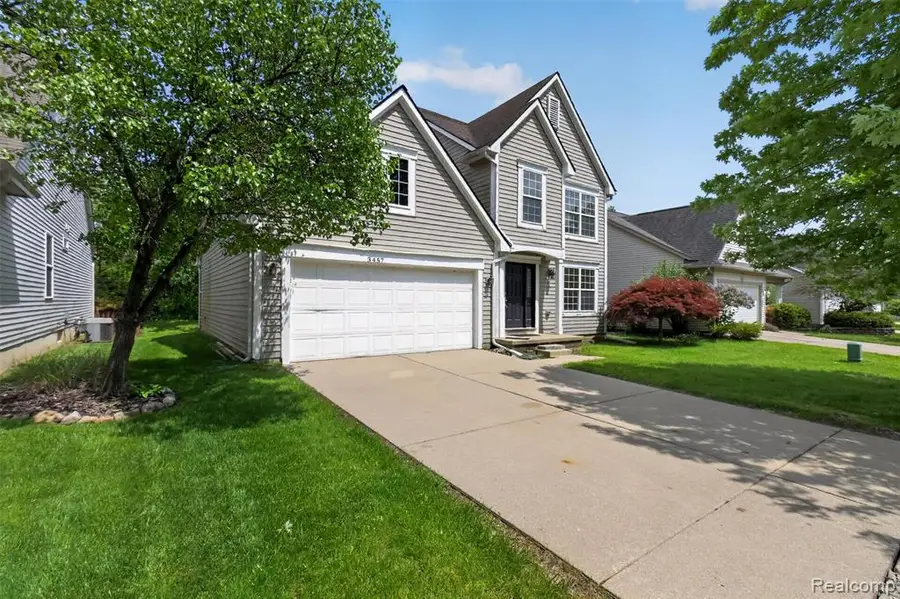 3457 Ashburnam, Ann Arbor, MI 48105 - #2