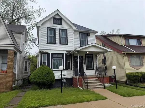 7743 E Canfield, Detroit, MI 48214