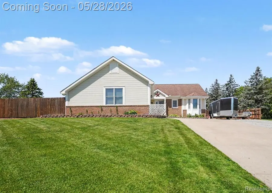 8012 Fox Hollow, Goodrich, MI 48438 - #2