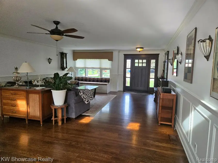 474 Beverly Island, Waterford, MI 48328 - #3