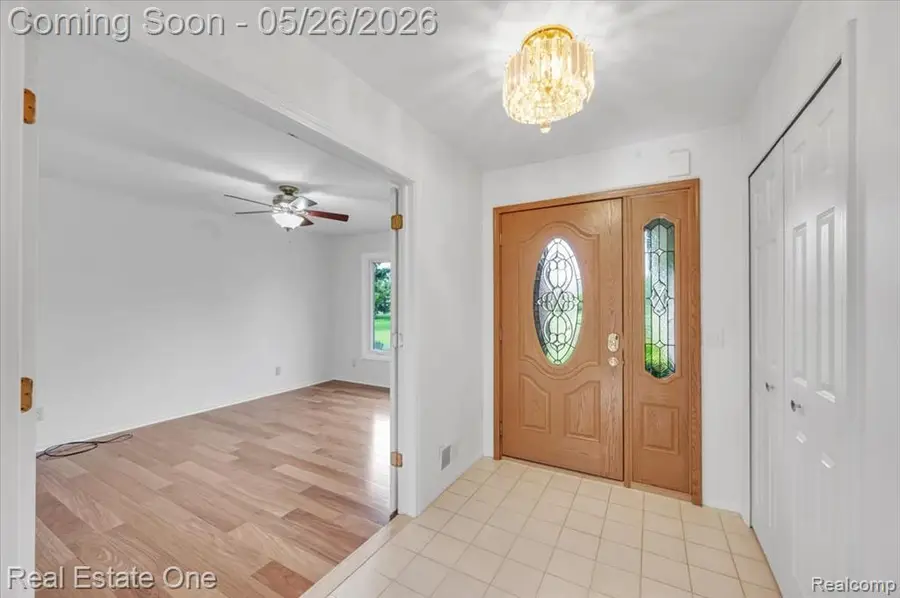 751 Bristol, Clarkston, MI 48348 - #3