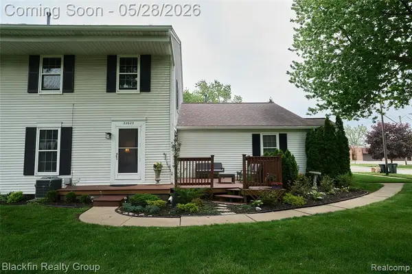 22625 Martin, Saint Clair Shores, MI 48081