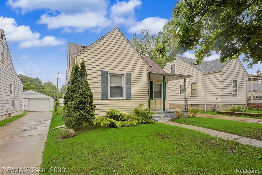 5635 Westpoint, Dearborn Heights, MI 48125 - #3