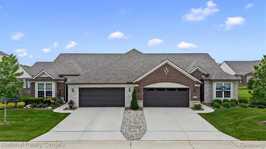 40605 Aster Court, Clinton Township, MI 48036 - #2