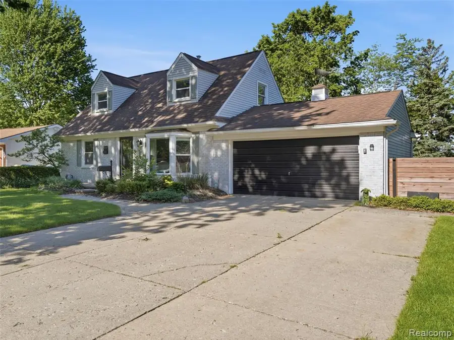 3867 Percy King, Waterford, MI 48329 - #2