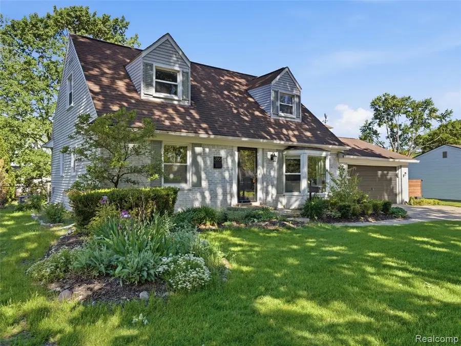 3867 Percy King, Waterford, MI 48329 - #3