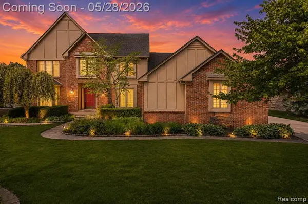 4409 Deacon, Troy, MI 48098