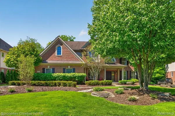 15639 Merion, Northville, MI 48168