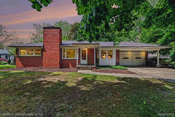 17283 Lathers, Livonia, MI 48152