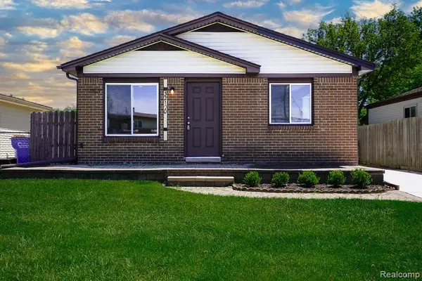 32100 Ruehle, Warren, MI 48093