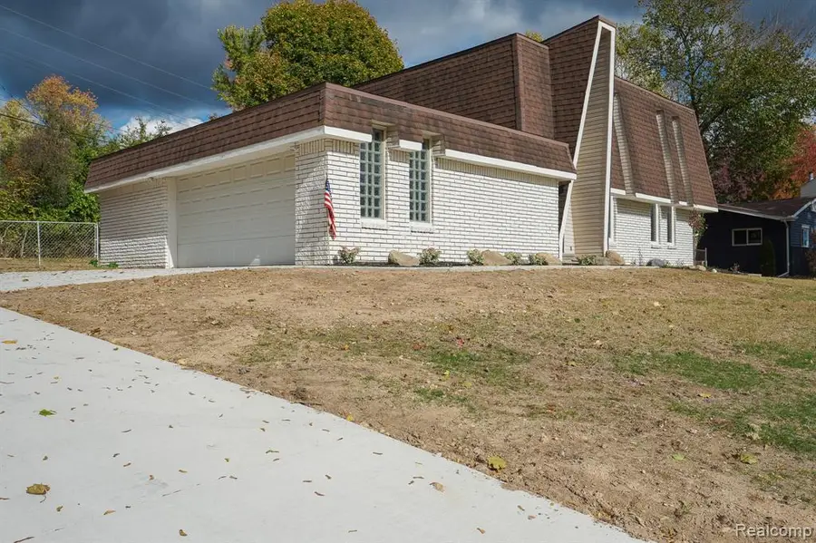 6578 Greene Haven, Clarkston, MI 48348 - #3