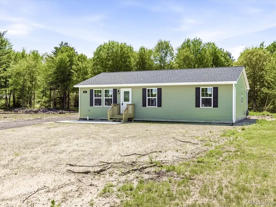 2941 Beach, Port Huron, MI 48060 - #2