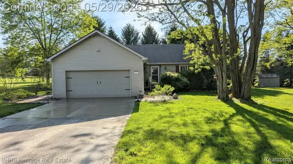 11791 West, Whitmore Lake, MI 48189