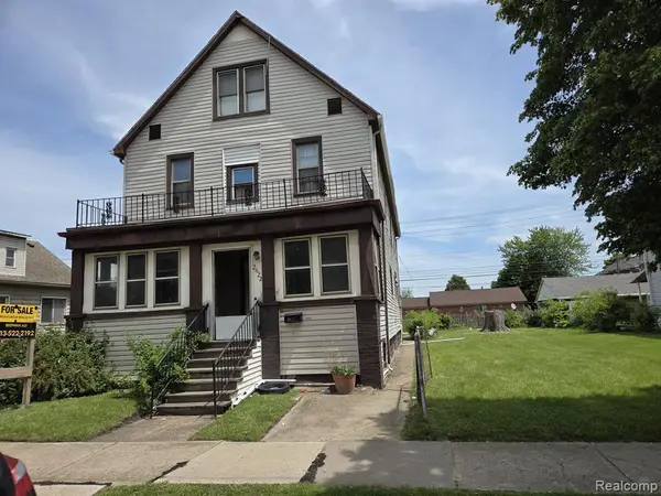 2622 Salina, Dearborn, MI 48120