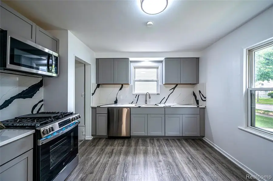 13680 Borgman, Oak Park, MI 48237 - #2