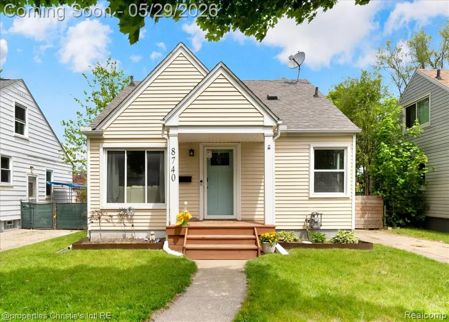 8740 Saratoga, Oak Park, MI 48237 - #2