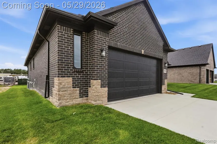 50965 Remar Farms Dr, Macomb, MI 48042 - #3