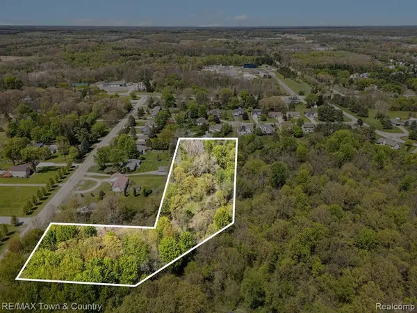 15127 Hogan, Linden, MI 48451