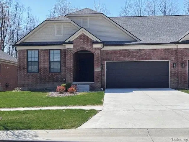55933 Oak Pointe, Shelby, MI 48315 - #1