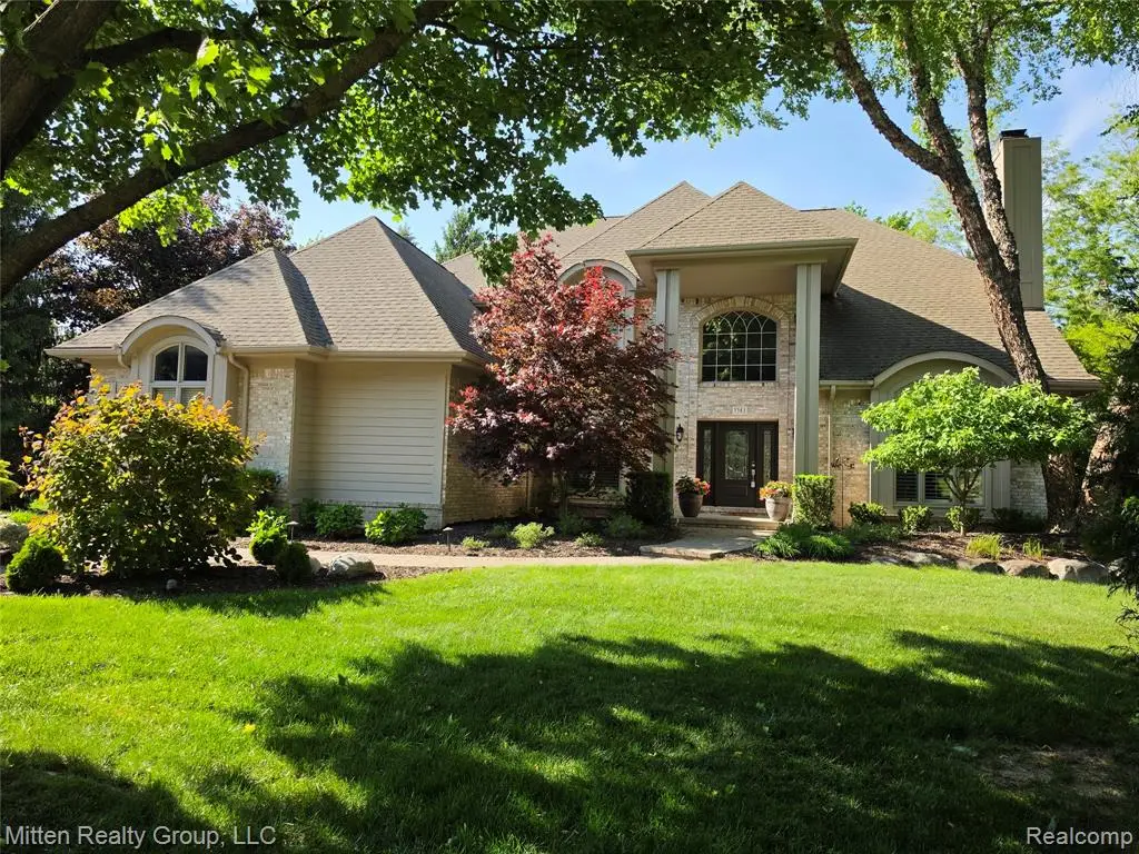 3351 Red Fox, West Bloomfield, MI 48324 - #1