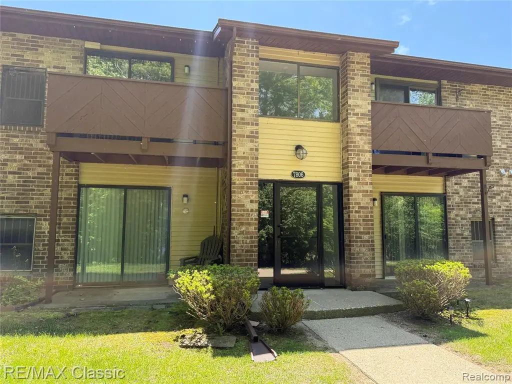 7806 Manor #103, Westland, MI 48185 - #1
