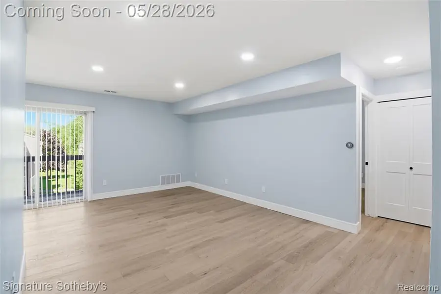 29850 W 12 Mile #512, Farmington Hills, MI 48334 - #2