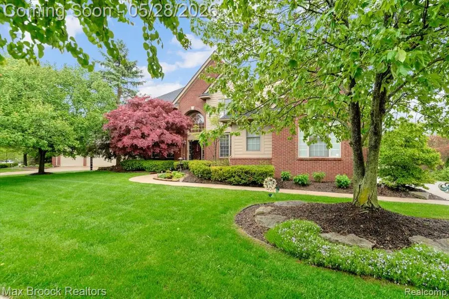 47071 Northumberland, Novi, MI 48374 - #3