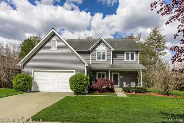 910 Hunter, Marysville, MI 48040