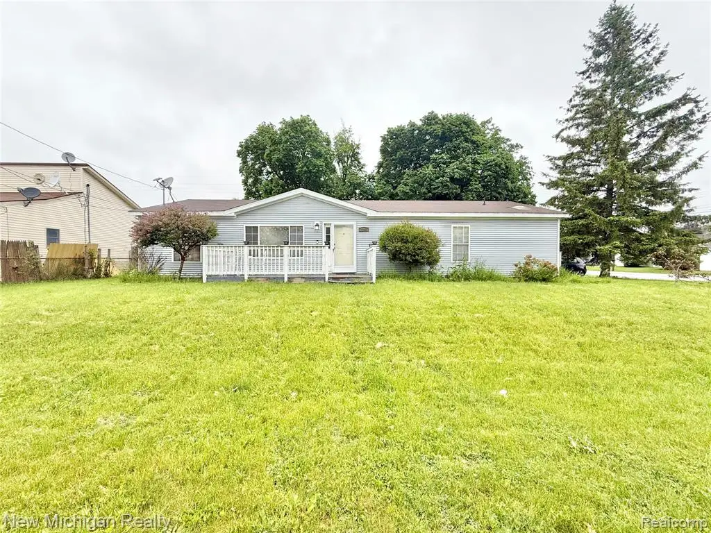 2245 Webber, Burton, MI 48529 - #1