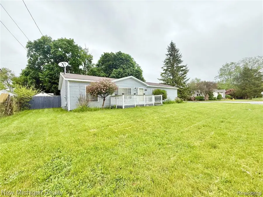 2245 Webber, Burton, MI 48529 - #2