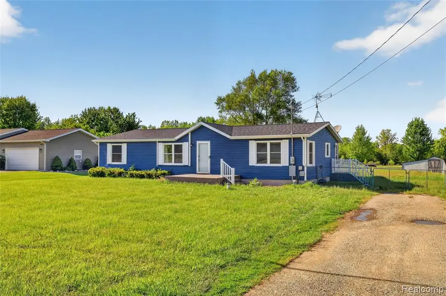 4050 Thompson, Linden, MI 48451 - #2