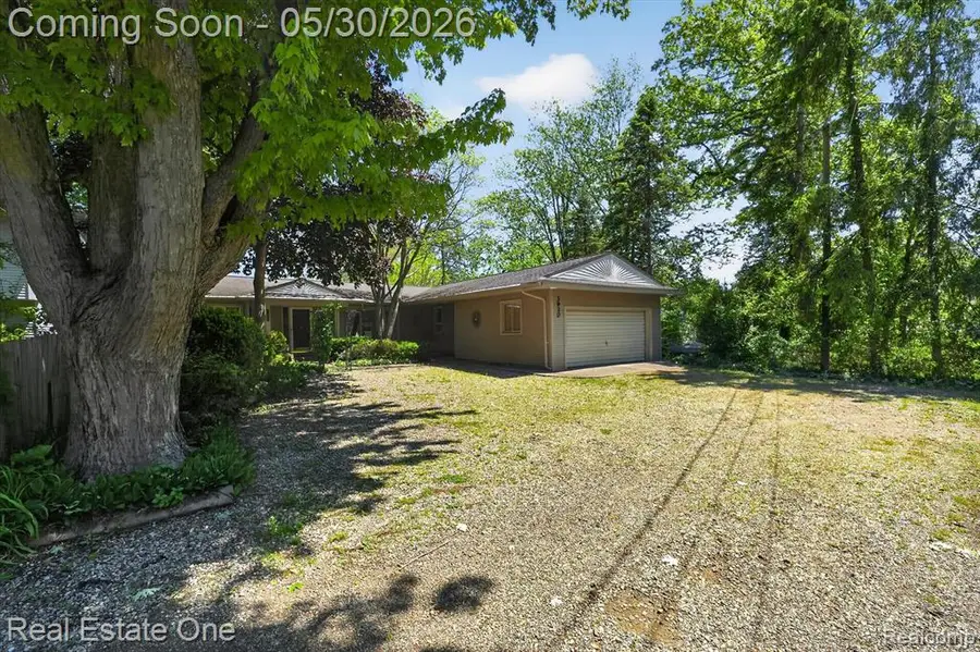 3920 Wint, Commerce Township, MI 48382 - #2