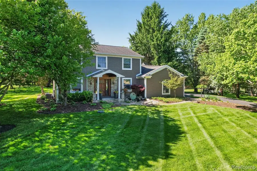3861 Bradford Square, Ann Arbor, MI 48103 - #2