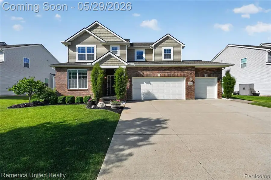10948 Bouldercrest, South Lyon, MI 48178 - #3