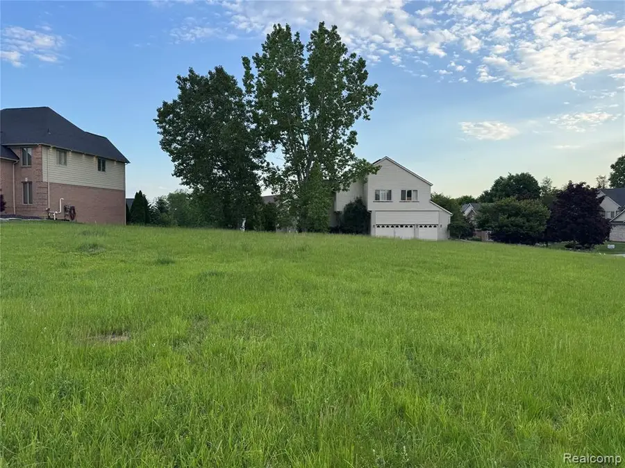 0000 Apple Blossom, West Bloomfield, MI 48322 - #2